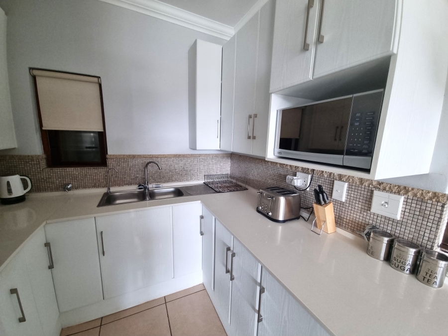 3 Bedroom Property for Sale in Hartbeesfontein AH North West
